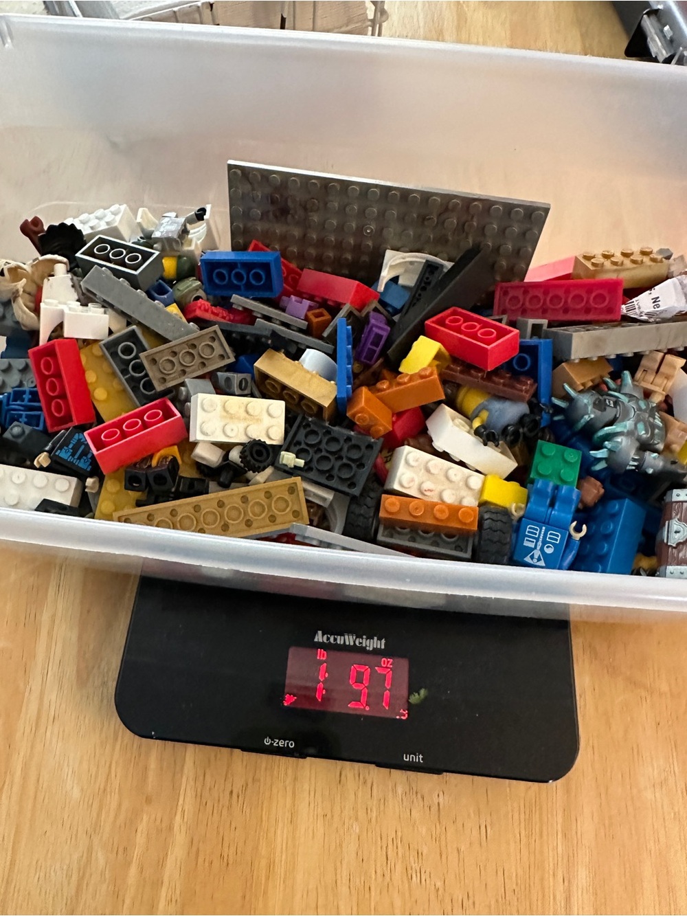 Almost 2lbs MegaBloks Mixed Building Bricks Lot - Multicolor Assortment